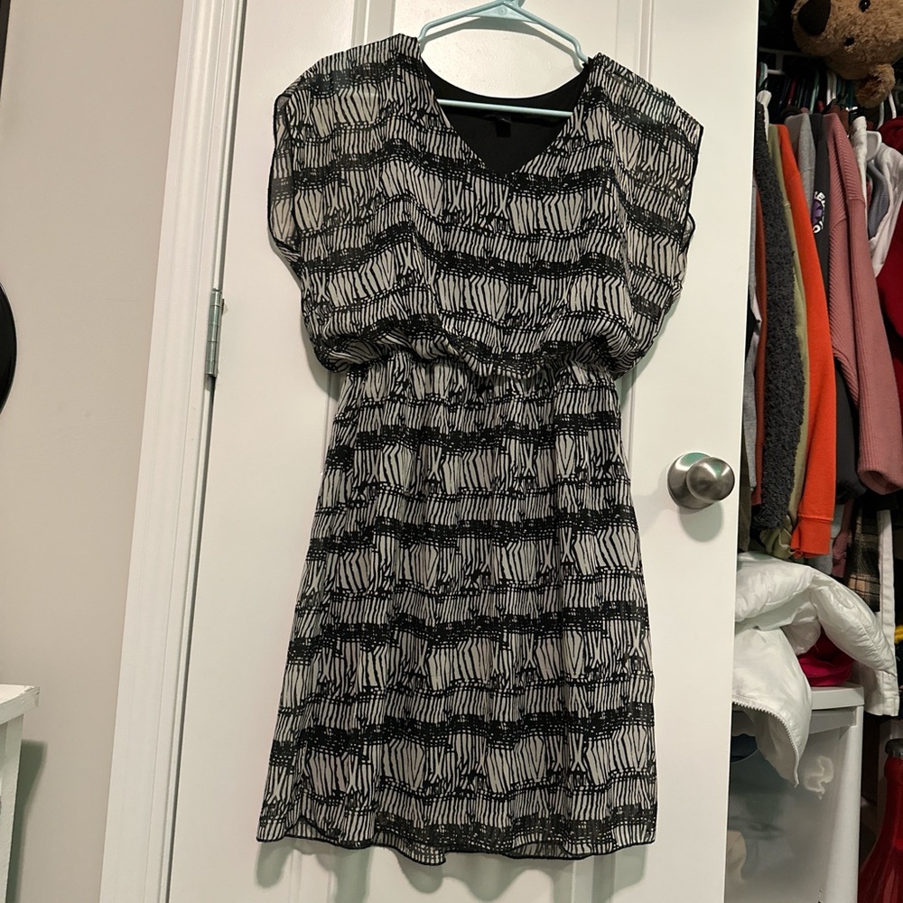 Chic Black and White Patterned Dress